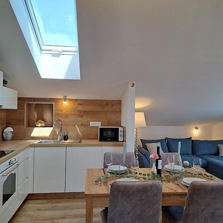 Apartments Jimmi Kaštela Kültér fotó